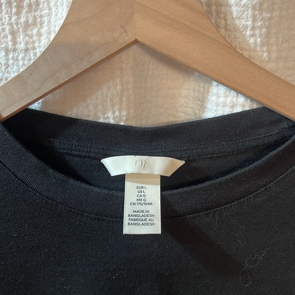 H&M Boxy Tee - Picture 2 of 3